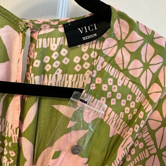 Vici palm leaf dress - Picture 2 of 3